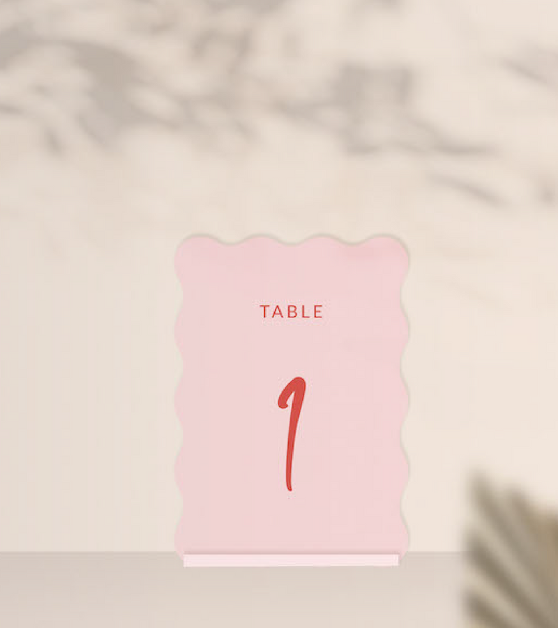 Nom table moderne